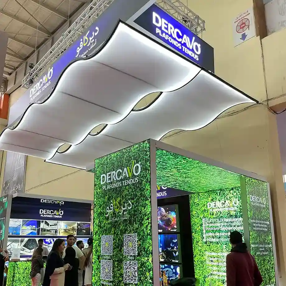 Solutions visuelles pour expositions et showrooms – Dercavo Décoration et signalétique pour expositions et showrooms – Dercavo