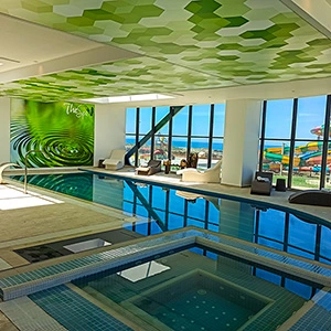 plafond tendu dercavo dans complexe touristique Dercavo plafond tendu