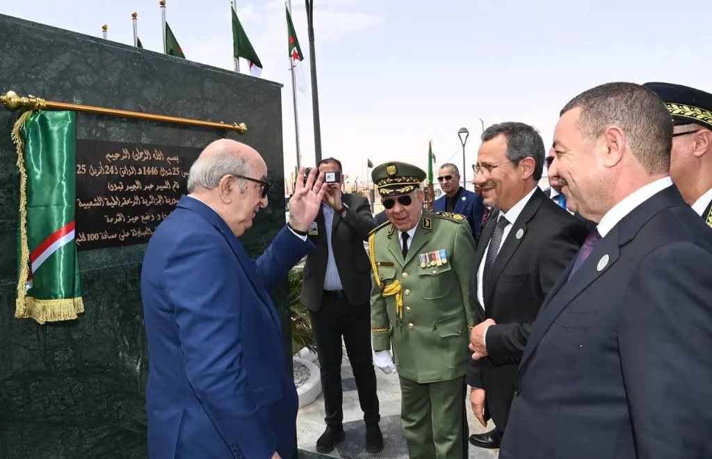 le Président de la République , Monsieur Abdelmadjid Tebboune